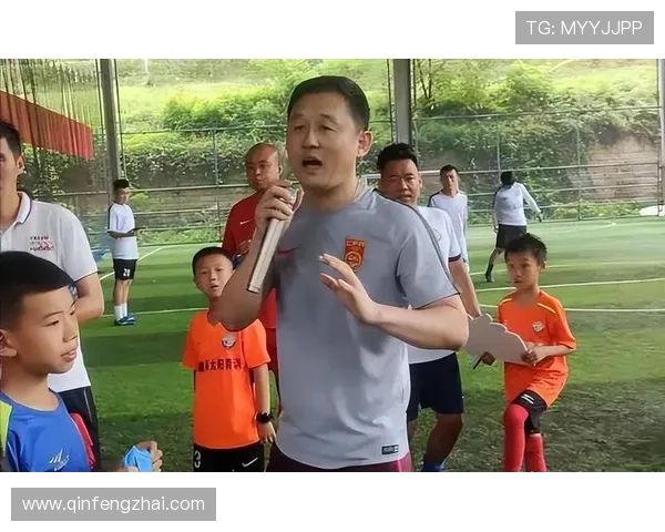 中国男足新帅首秀告捷备战世预赛引发球迷期待全国关注青训改革方向