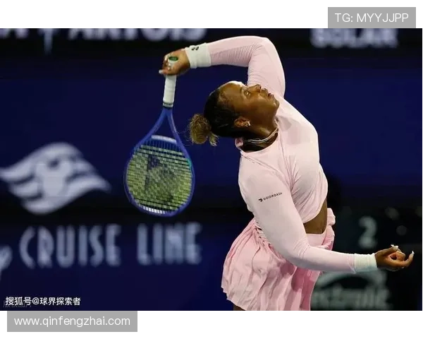 网球巨星赛季回顾：顶级选手争夺世界第一激烈上演